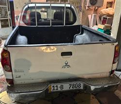 ميتسوبيشي L200